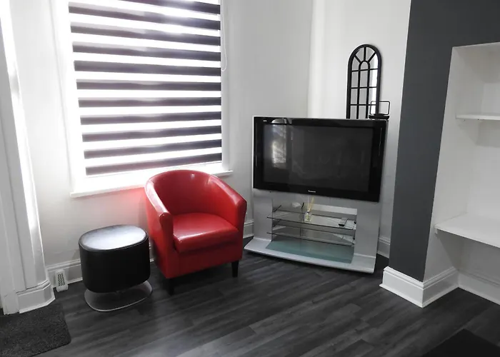 Be Our Guest! Stylish-Free Parking-Central Location