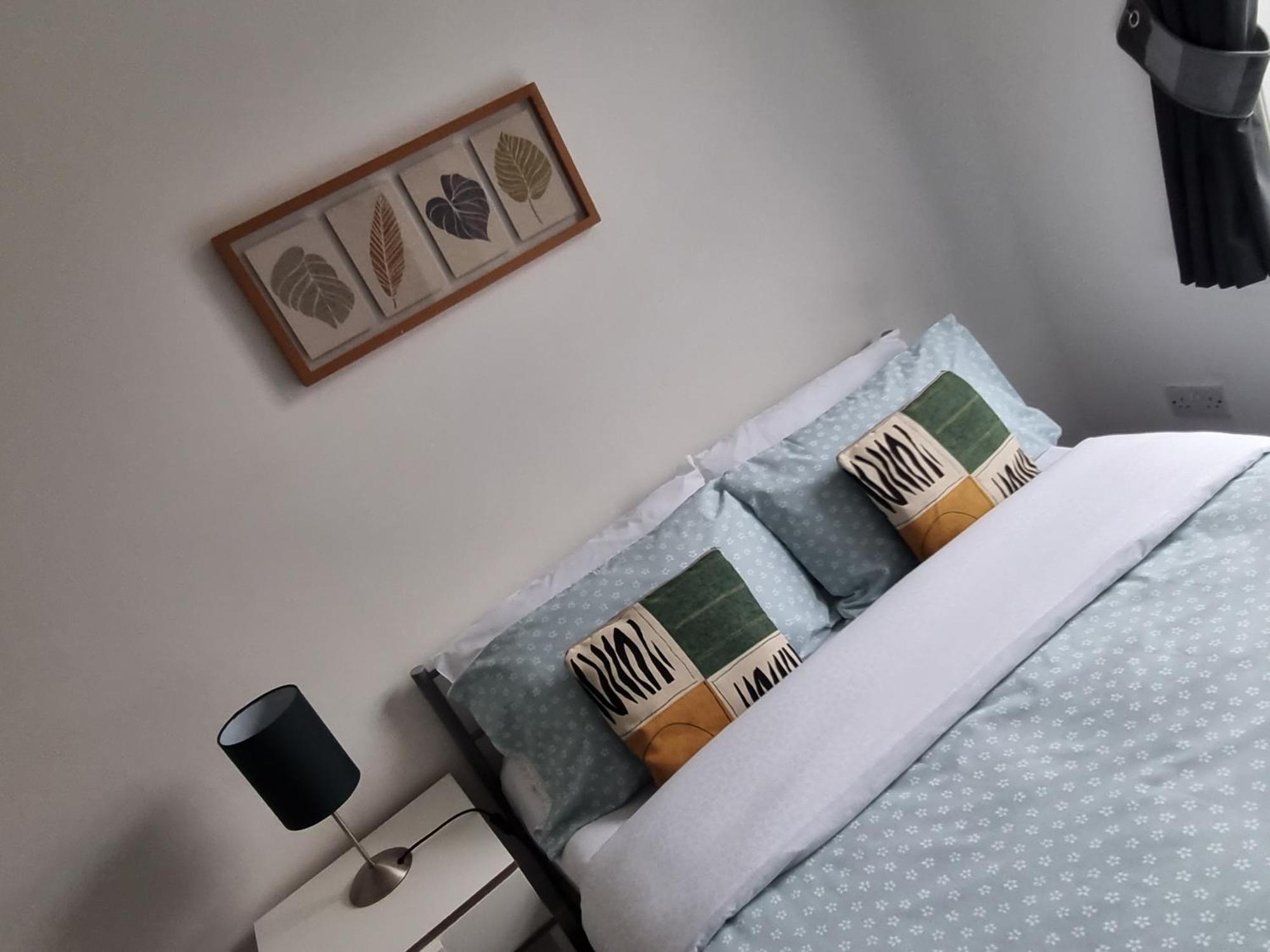 Be Our Guest! Stylish-free Parking-central Location Leeds (West Yorkshire)